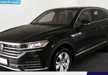 VW Touareg 81.407 km 49.489 &euro; Erfurt 99098