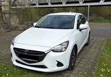 Mazda 2 95.059 km 7.800 &euro; Dorndorf-Steudnitz 07774