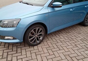Skoda Fabia 119.700 km 9.990 &euro; Sömmerda 99610
