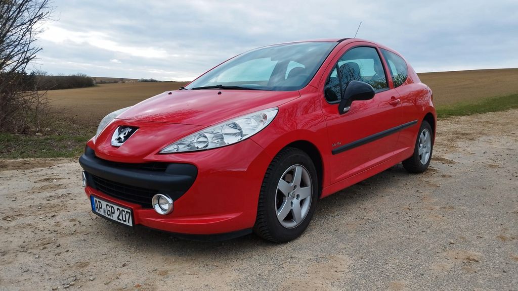 Peugeot 207 163.791 km 2.100 &euro; Apolda 99510