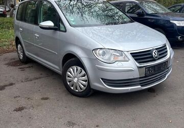 VW Touran 186.289 km 3.799 &euro; Erfurt 99089