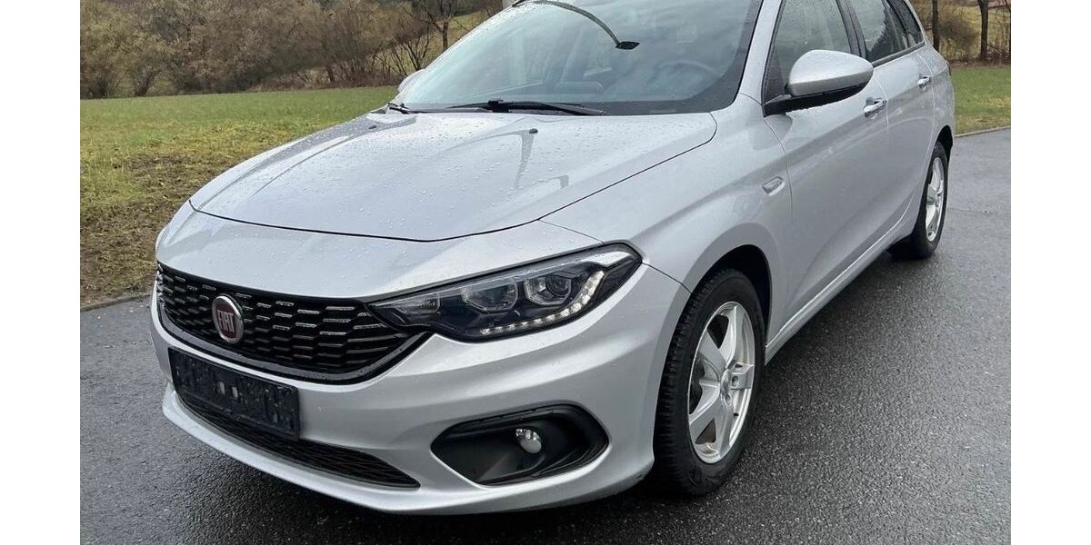 Fiat Tipo 68.000 km 11.999 &euro; Uhlstädt-Kirchhasel 07407