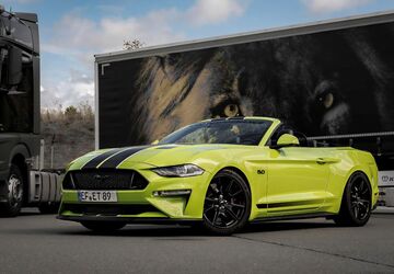 Ford Mustang 10.500 km 44.000 &euro; Erfurt - Salomonsborn 99090