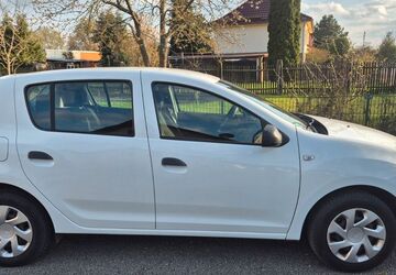 Dacia Sandero 4.600 km 10.500 &euro; Sömmerda 99610