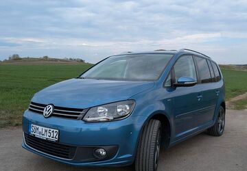 VW Touran 117.748 km 12.499 &euro; Elxleben 99189