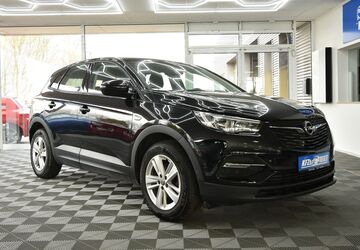 Opel Grandland (X) 120.000 km 12.480 &euro; Erfurt 99092