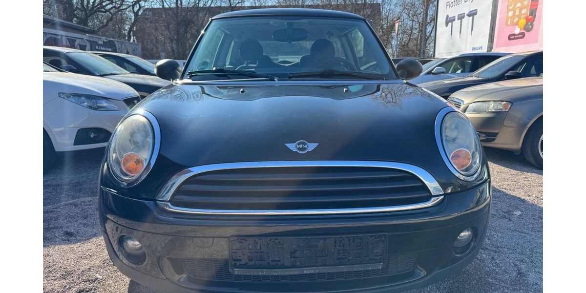 Mini ONE 220.845 km 1.600 &euro; Erfurt 99089
