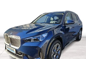 BMW iX1 2.600 km 51.604 &euro; Jena 07745