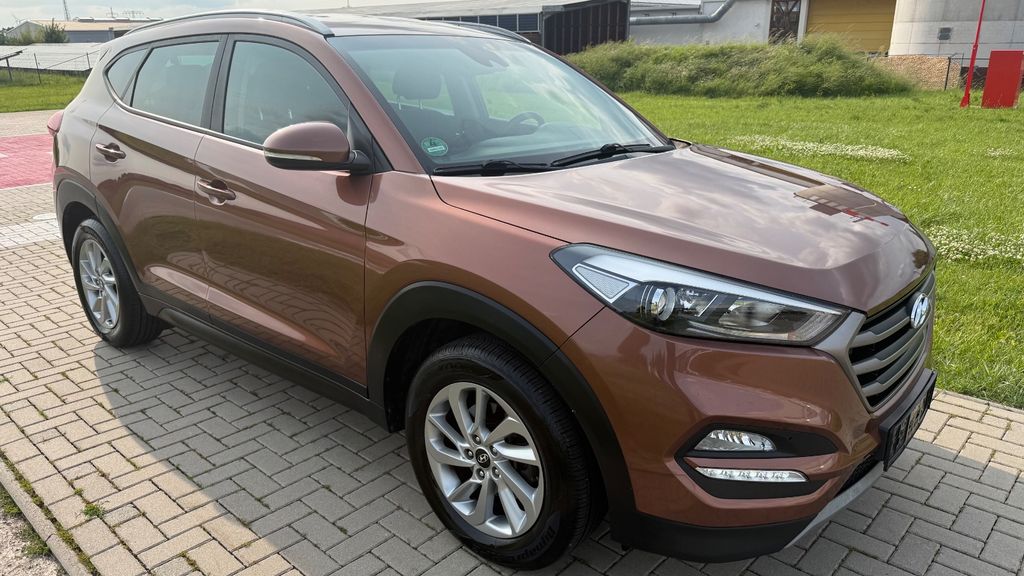 Hyundai TUCSON 85.000 km 16.490 &euro; Erfurt 99087