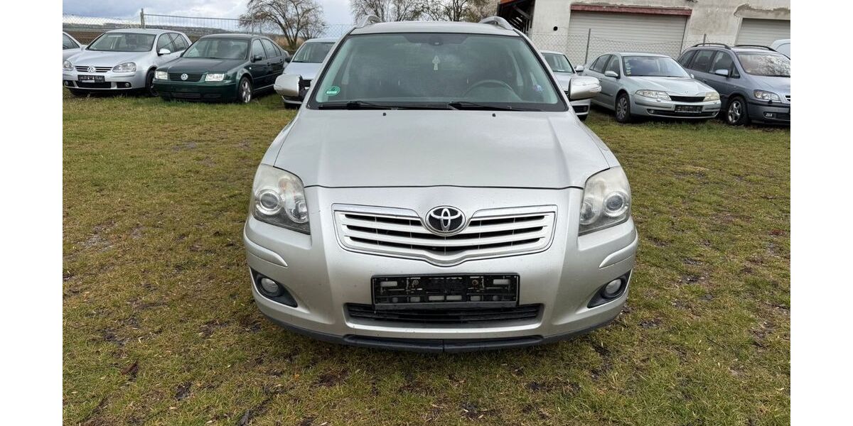 Toyota Avensis 226.294 km 2.390 &euro; Apolda 99510