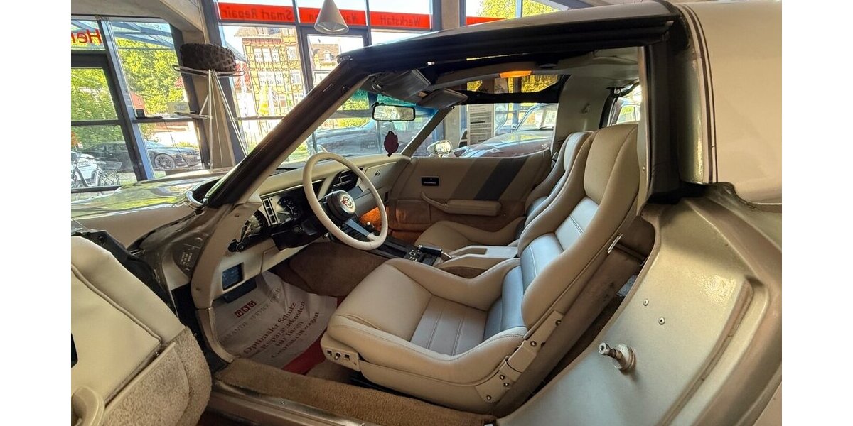 Corvette C3 Targa Collectors Edition 44.000 km 29.500 &euro; Rudolstadt 07407