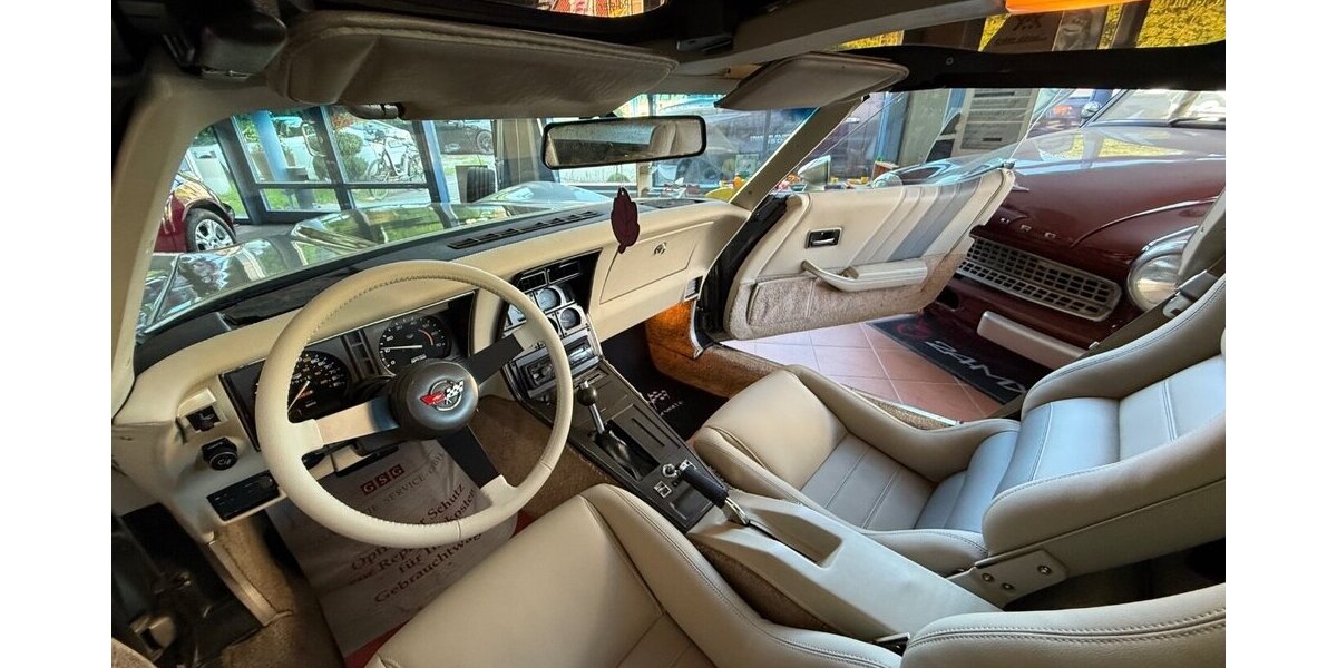 Corvette C3 Targa Collectors Edition 44.000 km 29.500 &euro; Rudolstadt 07407