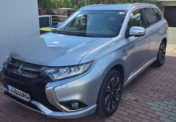 Mitsubishi Outlander 140.300 km 16.795 &euro; Jena 07743