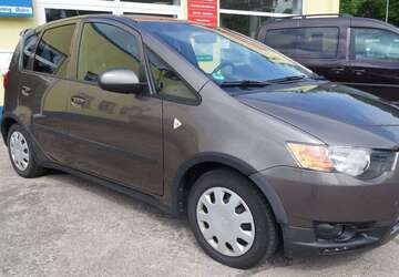Mitsubishi Colt 61.200 km 6.900 &euro; Amt Wachsenburg OT Ichtershausen 99334