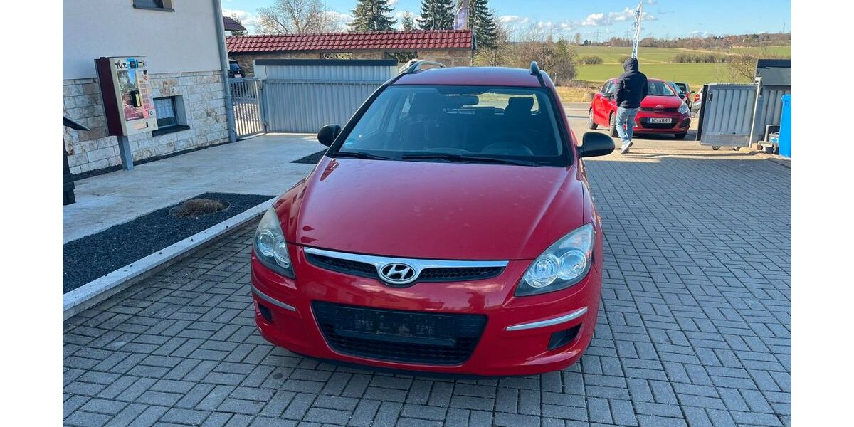 Hyundai i30 161.000 km 1.100 &euro; Vollersroda 99438