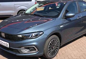 Fiat Tipo 2.501 km 17.590 &euro; Erfurt 99091