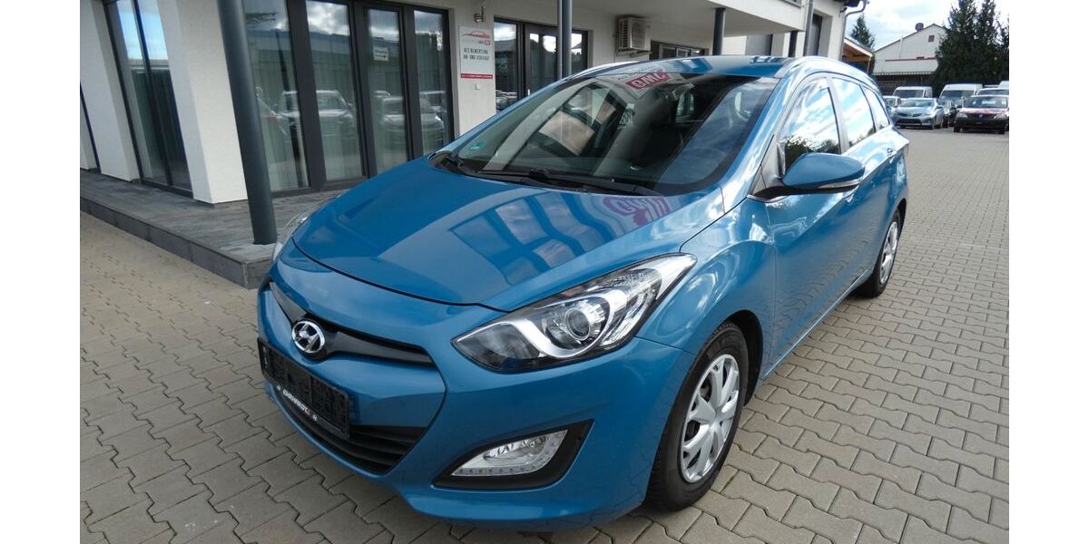 Hyundai i30 127.000 km 5.490 &euro; Erfurt 99087
