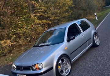VW Golf 246.000 km 3.200 &euro; Erfurt 99092