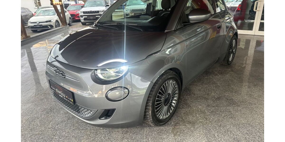 Fiat 500e 23.900 km 13.990 &euro; Rudolstadt 07407