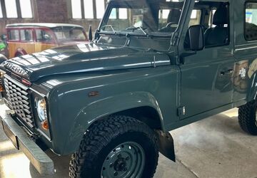 Land Rover Defender 181.000 km 46.888 &euro; Rudolstadt 07407