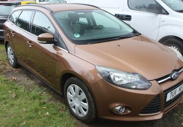 Ford Focus 182.000 km 5.450 &euro; Jena 07743