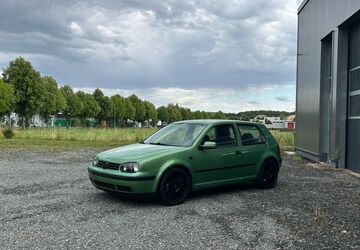 VW Golf 203.456 km 2.500 &euro; Weimar 99428