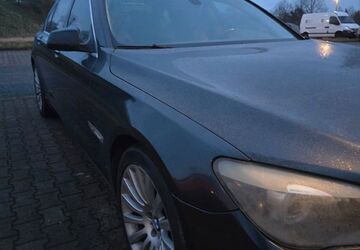 BMW 750 215.000 km 5.999 &euro; Erfurt 99085