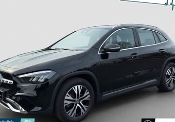 Mercedes-Benz GLA 200 8.000 km 38.250 &euro; Weimar 99428