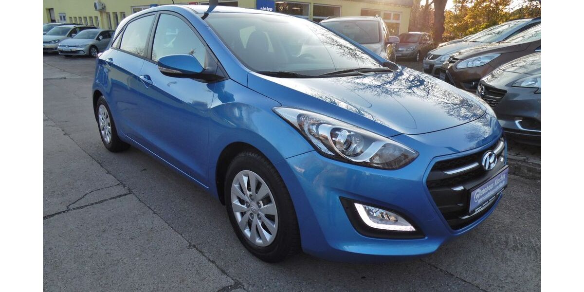 Hyundai i30 13.300 km 14.990 &euro; Amt Wachsenburg OT: Ichtershausen 99334
