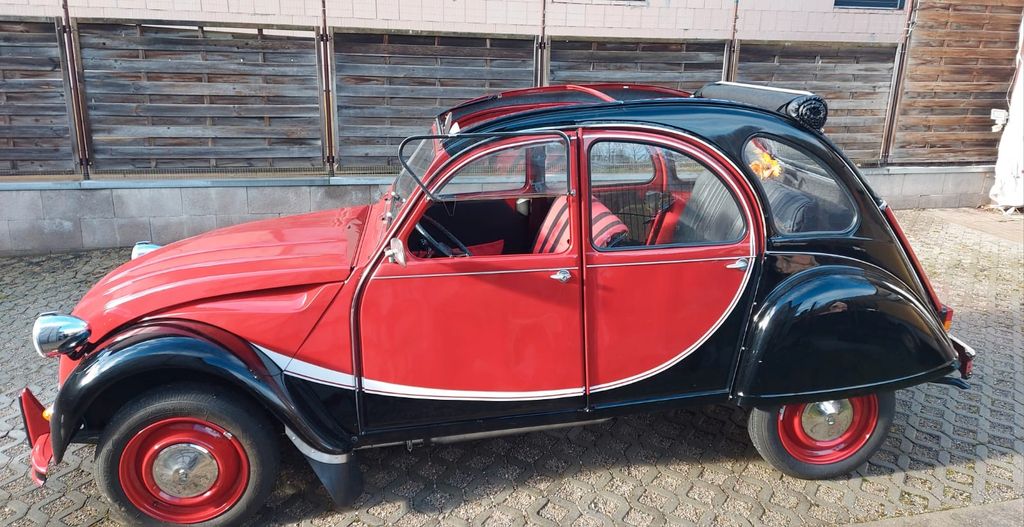 Citroen 2 CV 86.739 km 14.950 &euro; Rudolstadt 07407