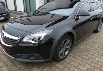 Opel Insignia 95.000 km 9.490 &euro; Erfurt 99087
