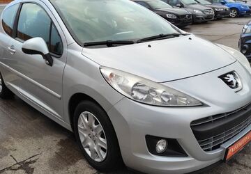Peugeot 207 169.837 km 1.999 &euro; Erfurt 99086
