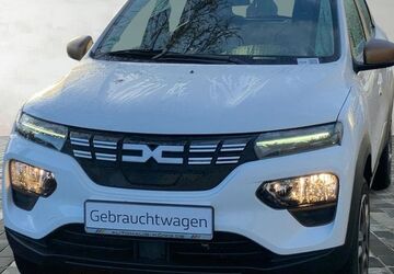 Dacia Spring 23.858 km 15.983 &euro; Erfurt 99099