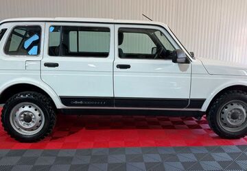 Lada Niva 37.148 km 13.499 &euro; Weimar 99423