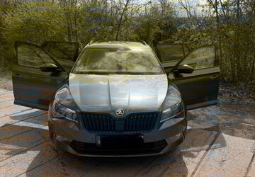 Skoda Superb 98.500 km 24.400 &euro; Erfurt 99092