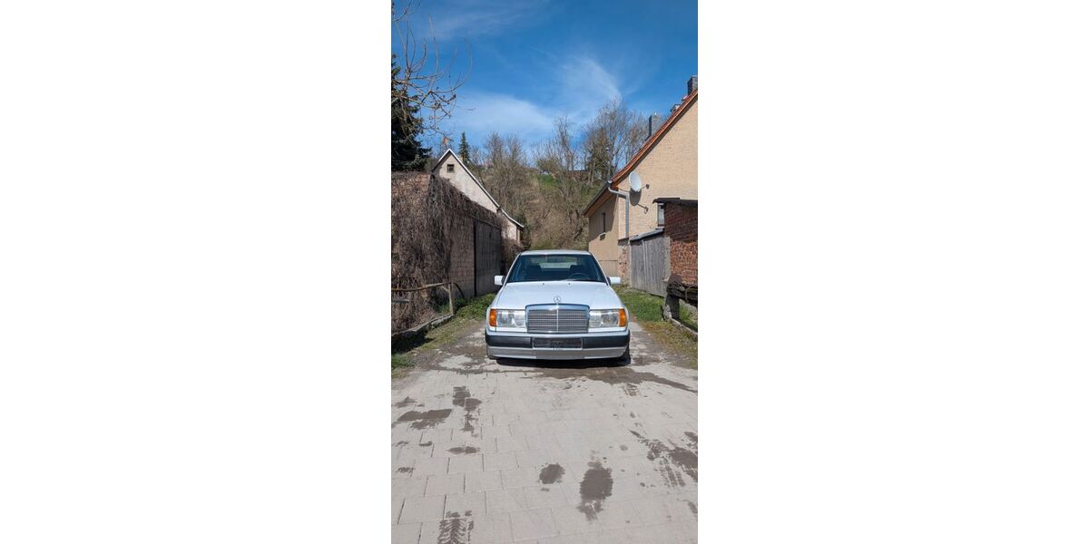 Mercedes-Benz 200 356.596 km 3.300 &euro; Jena 07749