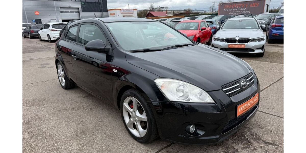 Kia ceed / Ceed 117.011 km 4.490 &euro; Erfurt 99086
