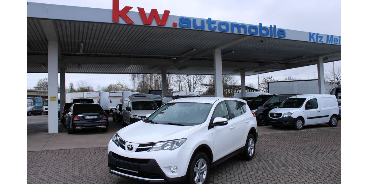 Toyota RAV 4 211.000 km 8.900 &euro; Erfurt 99085