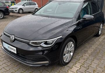 VW Golf 49.960 km 24.290 &euro; Sömmerda 99610