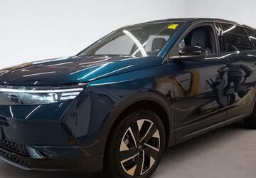 Opel Grandland (X) 6.353 km 31.600 &euro; Apolda 99510