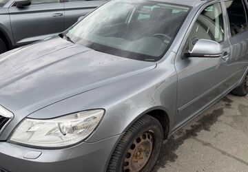 Skoda Octavia 328.000 km 2.600 &euro; Rudolstadt 07407