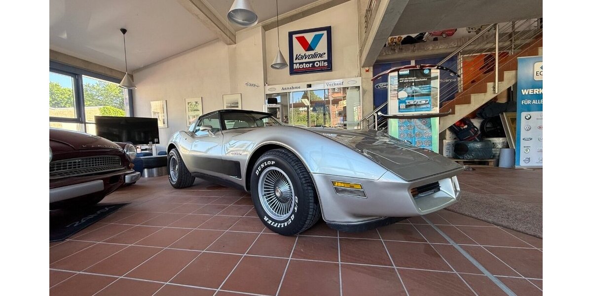 Corvette C3 Targa Collectors Edition 44.000 km 29.500 &euro; Rudolstadt 07407