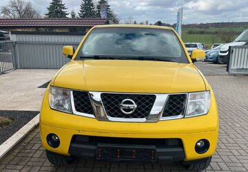 Nissan Pathfinder 238.000 km 3.300 &euro; Vollersroda 99438