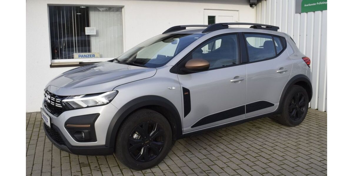 Dacia Sandero 14.300 km 15.990 &euro; Weimar 99425