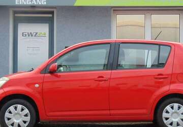 Daihatsu Sirion 142.283 km 898 &euro; Erfurt 99089