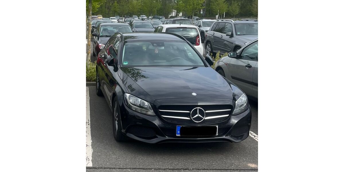 Mercedes-Benz C 220 132.000 km 15.500 &euro; Erfurt 99084