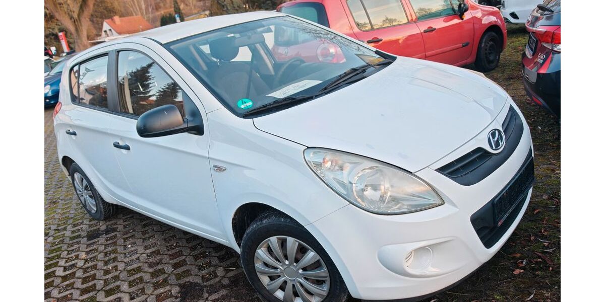 Hyundai i20 165.000 km 1.490 &euro; Umpferstedt 99441