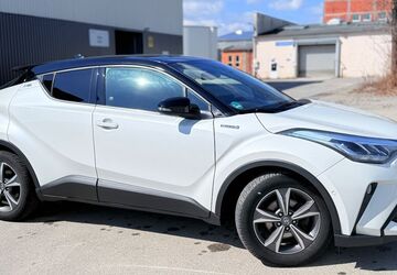 Toyota C-HR 60.000 km 22.900 &euro; Erfurt 99092