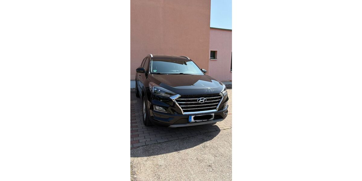 Hyundai TUCSON 123.724 km 15.100 &euro; Riethnordhausen 99195