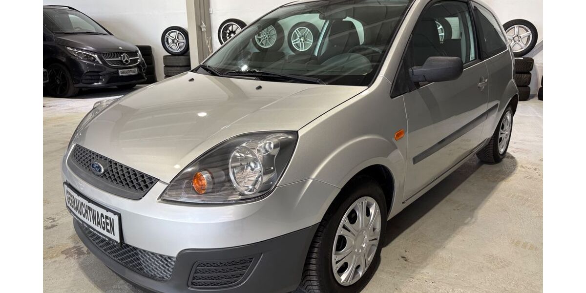 Ford Fiesta 77.094 km 2.900 &euro; Erfurt 99085